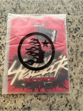 Red Graphic Short Sleeve Tee - (Hellstar)